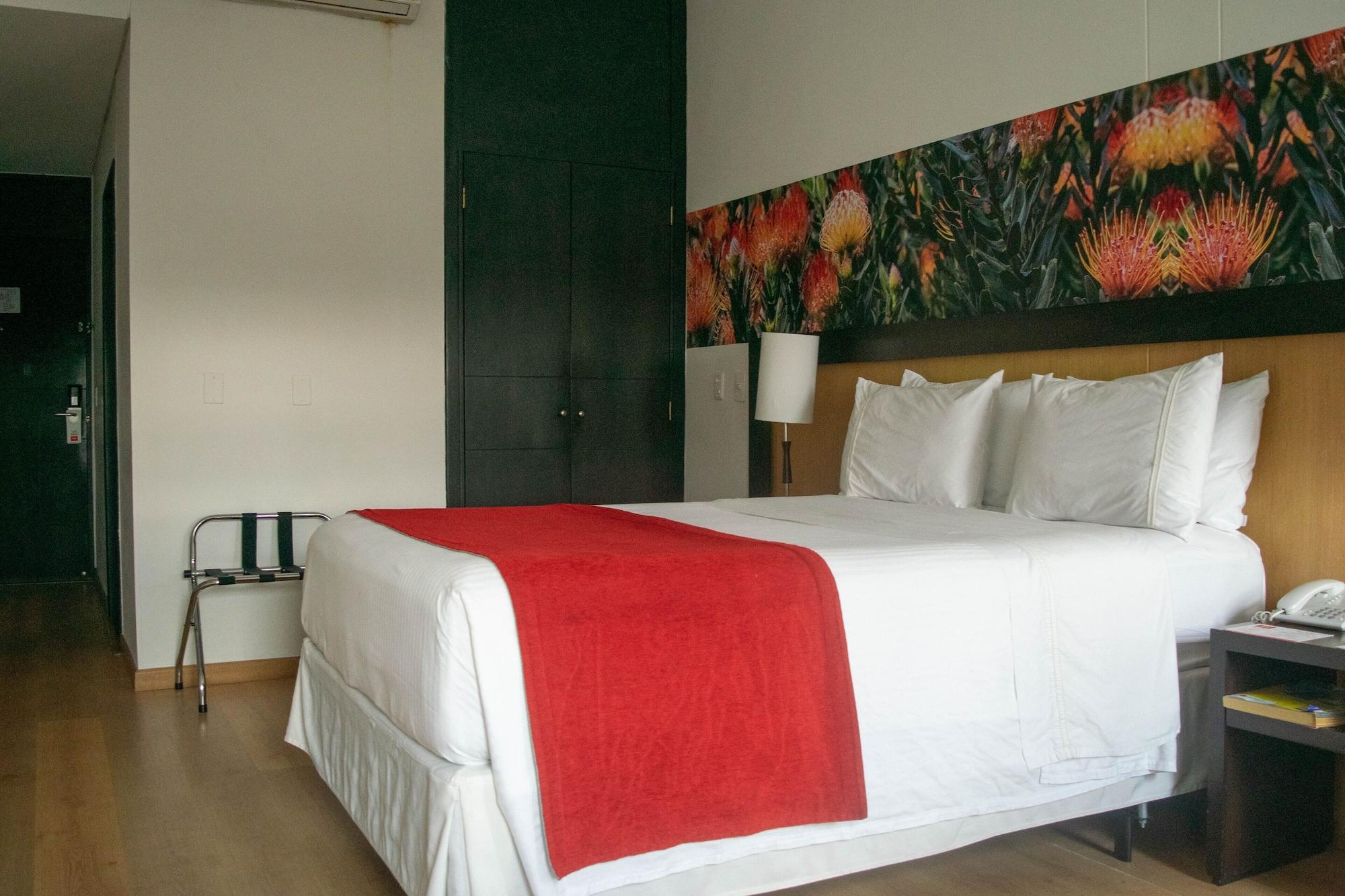 Mi Hotel Sandiego 메딜린 외부 사진