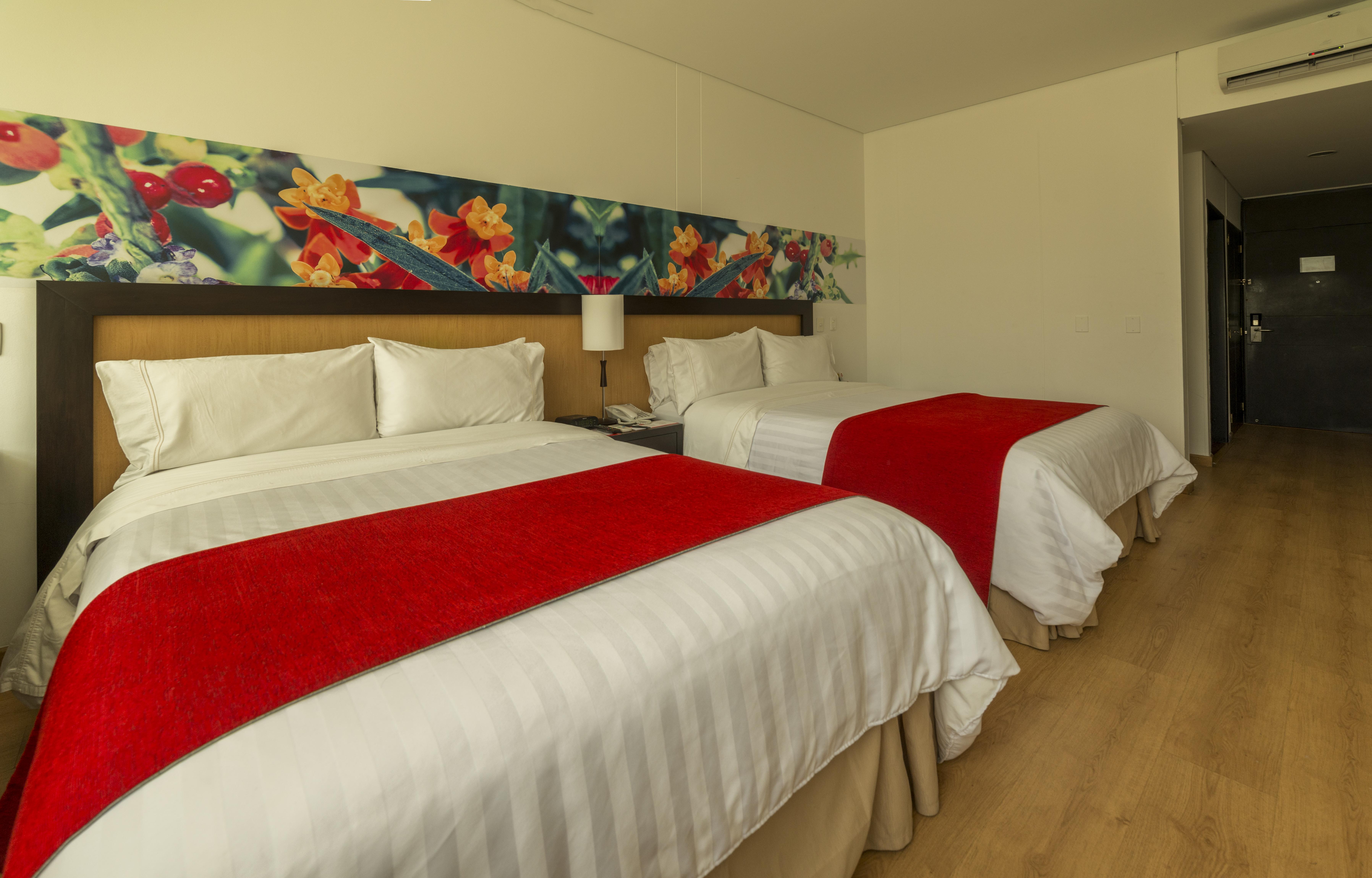 Mi Hotel Sandiego 메딜린 외부 사진