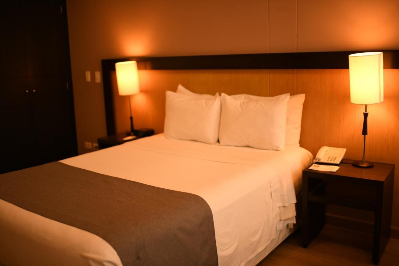Mi Hotel Sandiego 메딜린 외부 사진