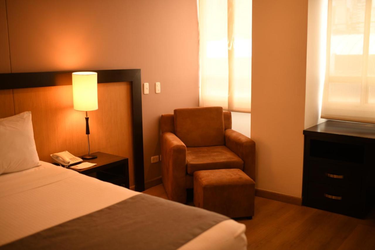 Mi Hotel Sandiego 메딜린 외부 사진