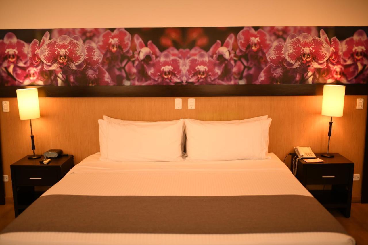 Mi Hotel Sandiego 메딜린 외부 사진