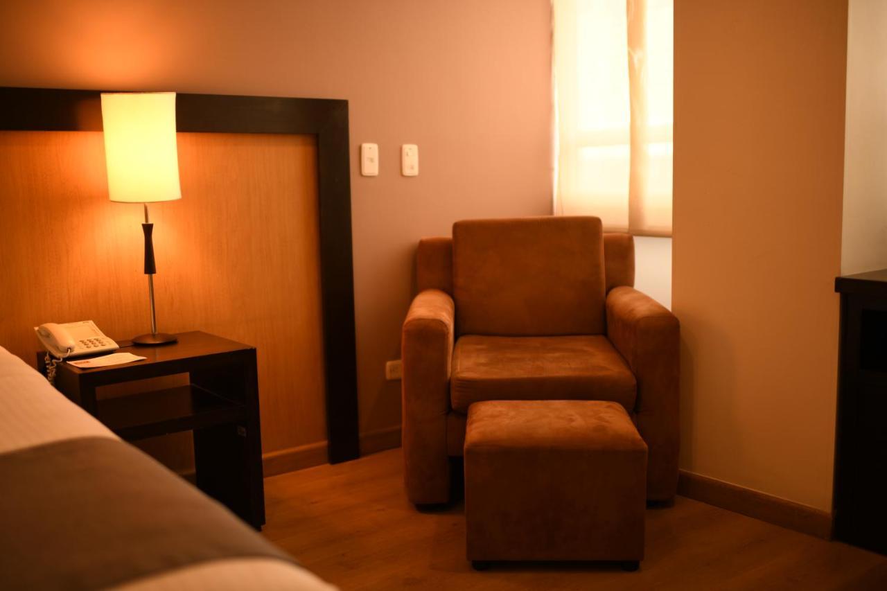 Mi Hotel Sandiego 메딜린 외부 사진