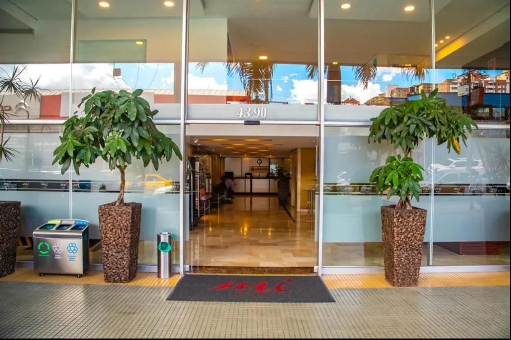 Mi Hotel Sandiego 메딜린 외부 사진
