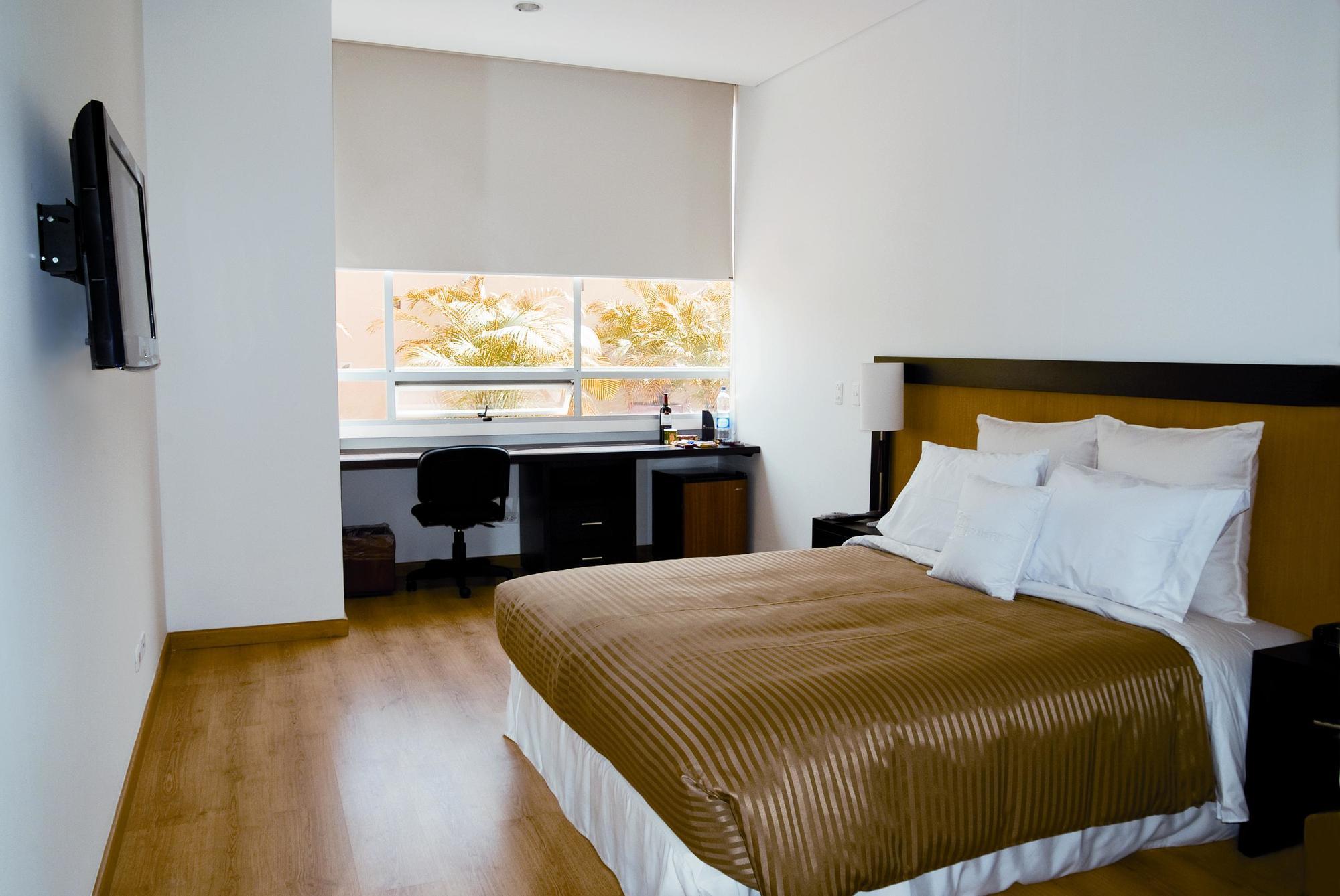 Mi Hotel Sandiego 메딜린 외부 사진
