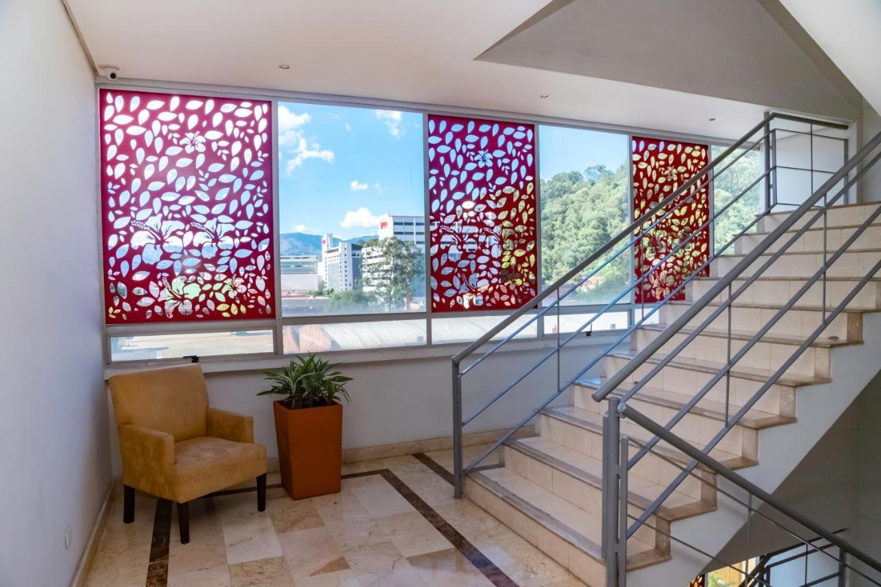 Mi Hotel Sandiego 메딜린 외부 사진