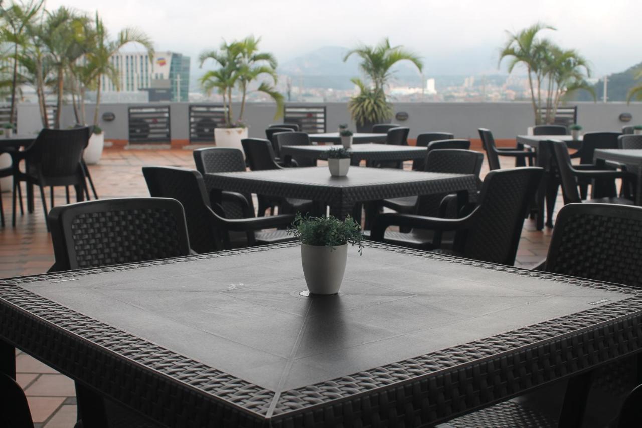 Mi Hotel Sandiego 메딜린 외부 사진